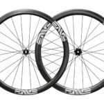 Roues de route en carbone Enve SES 3.4 Champion du monde 39/43 mm, sans chambre à air, pour freins à disque, saison 2024-2025
