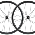 Roues vélo route carbone Corima 35R